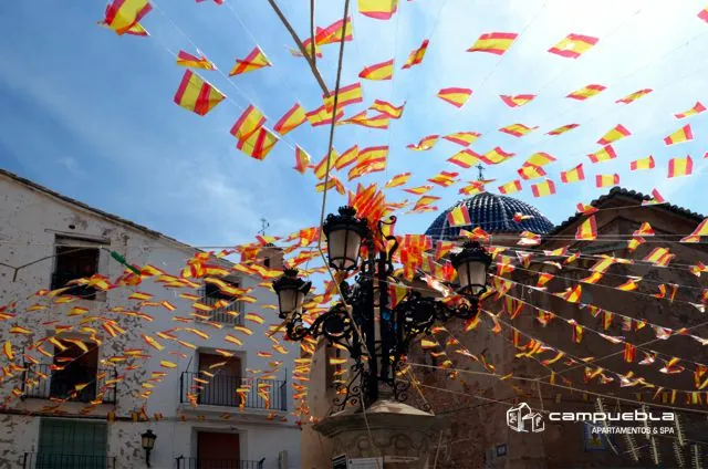 Fiesta en Montanejos - Rio Mijares - Apartamentos Campuebla en Montanejos